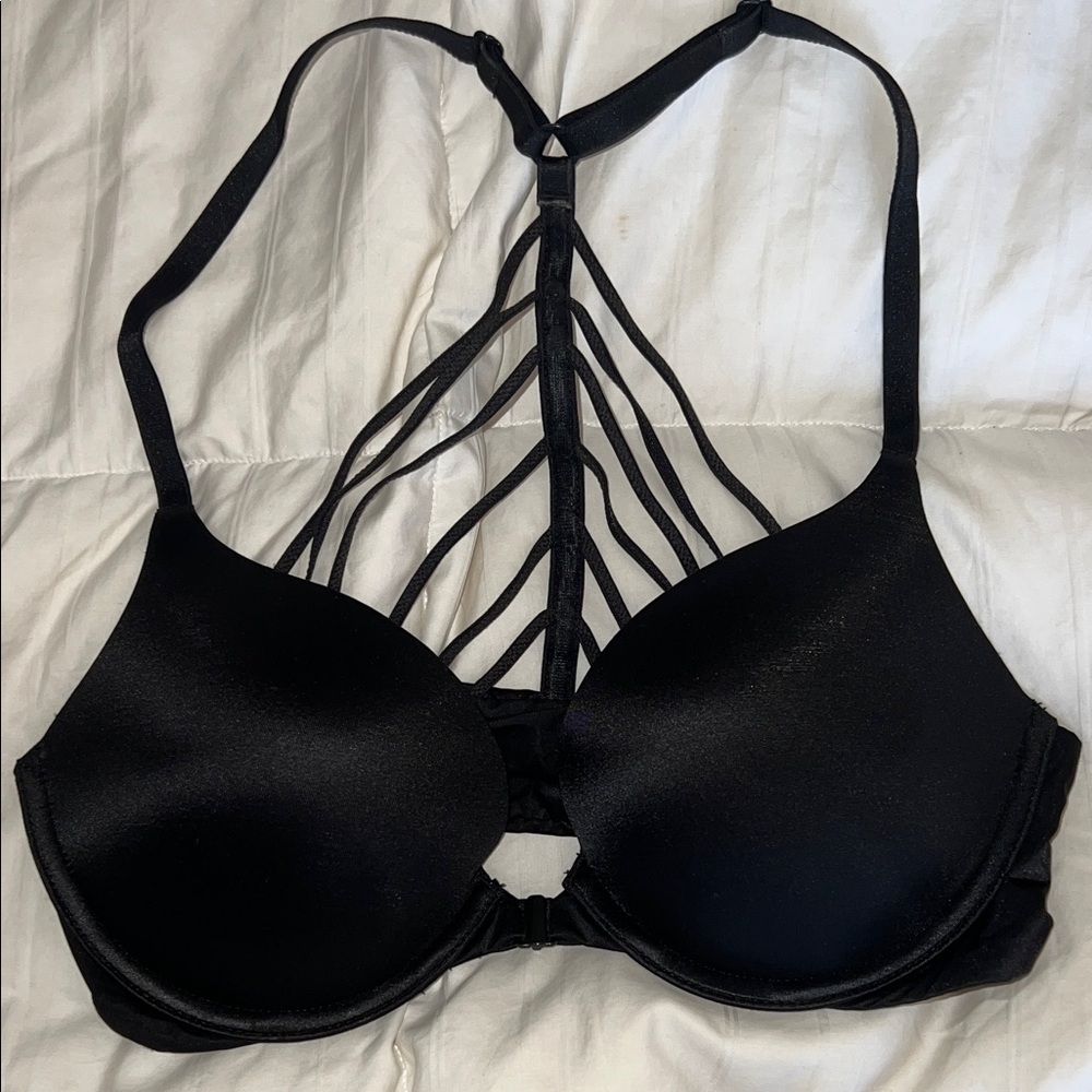 Victoria’s Secret very sexy push-up bra